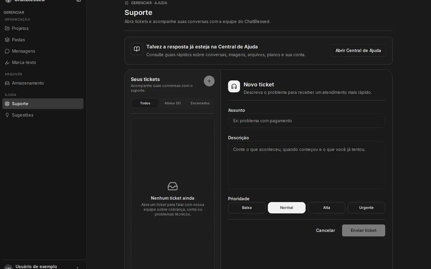 Formulário Novo ticket com campos de assunto, descrição e prioridade